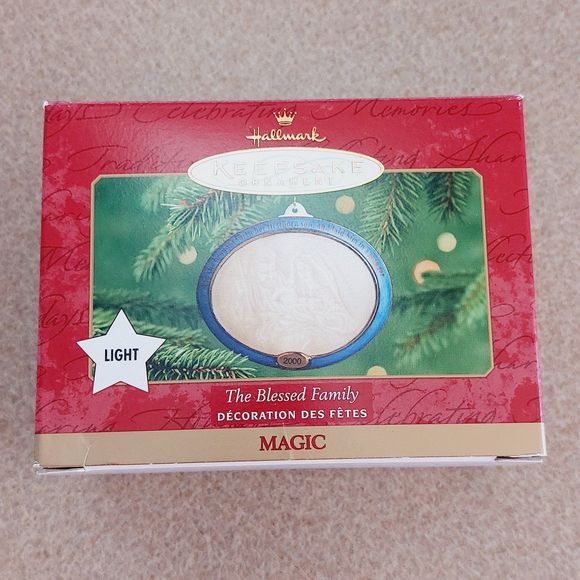Hallmark Ornament The Blessed Family Vintage 2000 Keepsake Porcelain Lighted - Picture 7 of 9